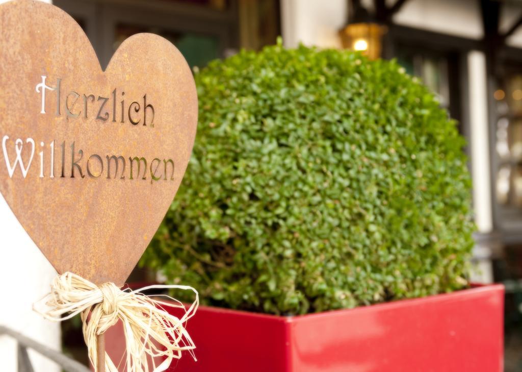 Ringhotel Bömers Mosel Landhotel Alf Exteriör bild