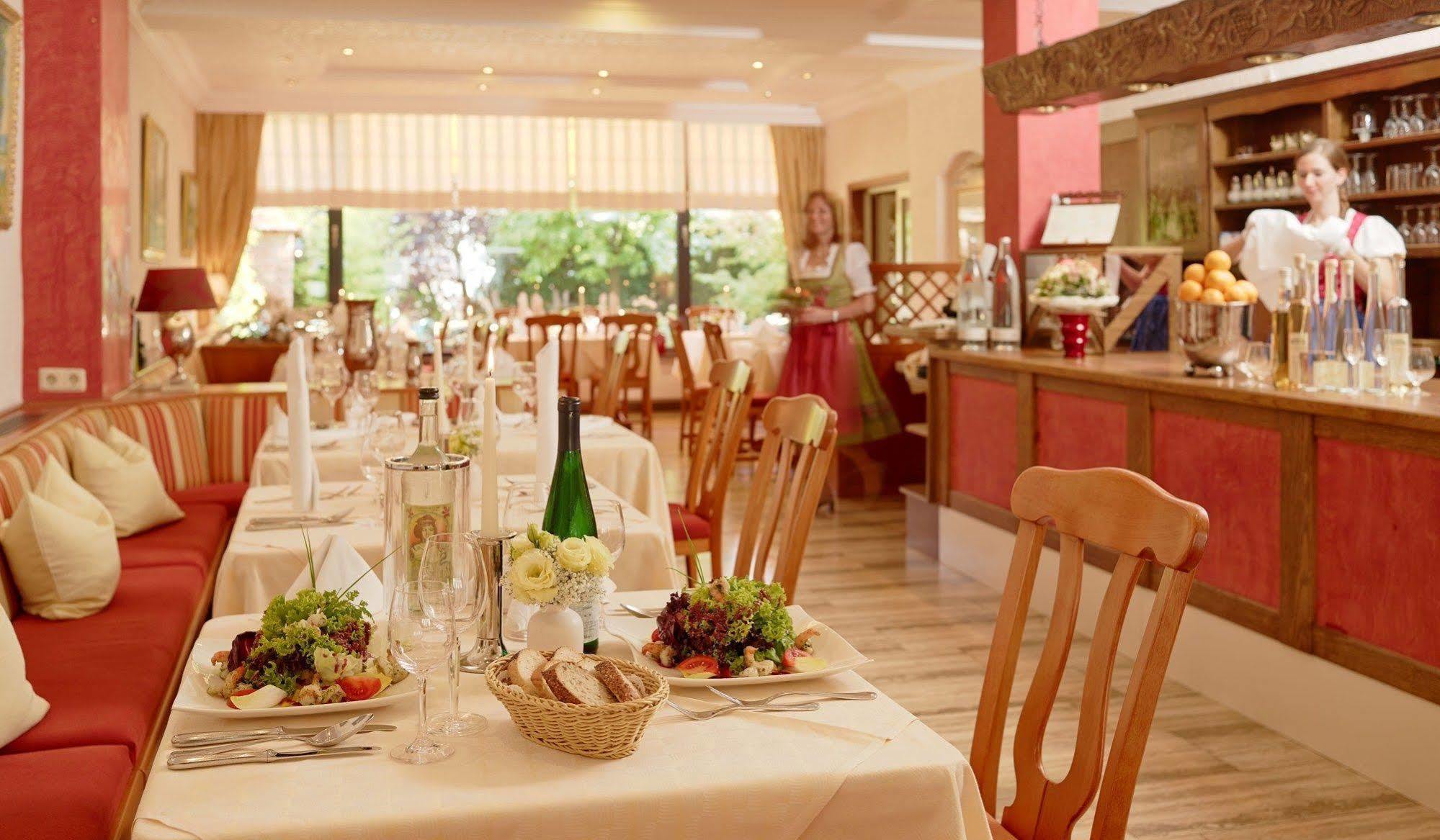 Ringhotel Bömers Mosel Landhotel Alf Exteriör bild