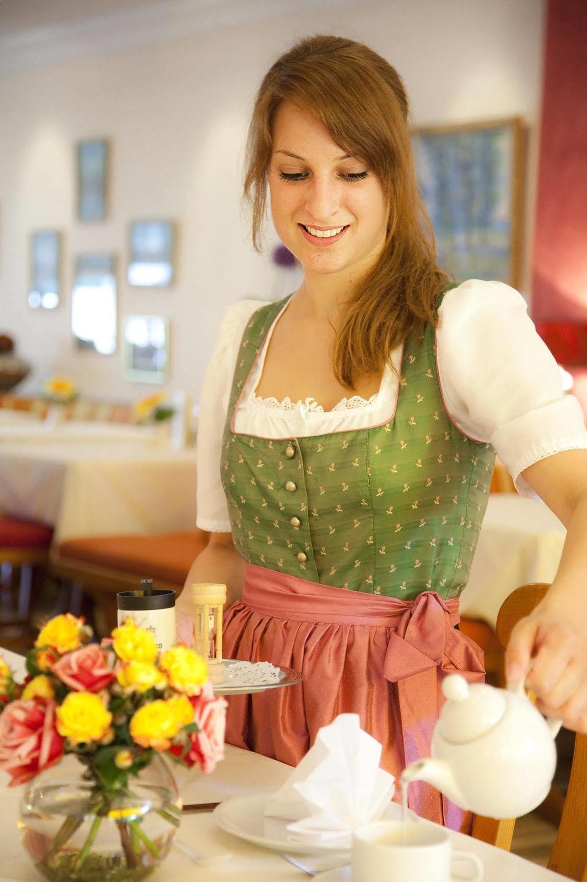 Ringhotel Bömers Mosel Landhotel Alf Exteriör bild